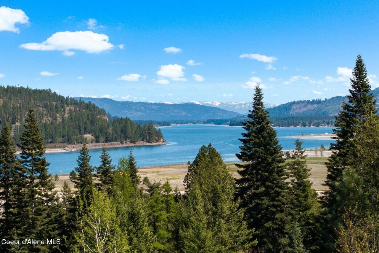 247 Living Waters Way, Priest River, ID 83856 Main Photo