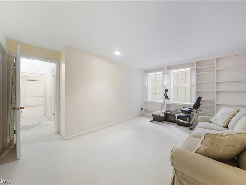 18975 Van Aken Boulevard, Unit 201, Shaker Heights, OH 44122 Photo 26