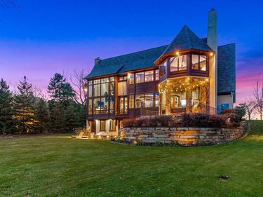 4680 Palmer Pointe Road, Excelsior, MN 55331