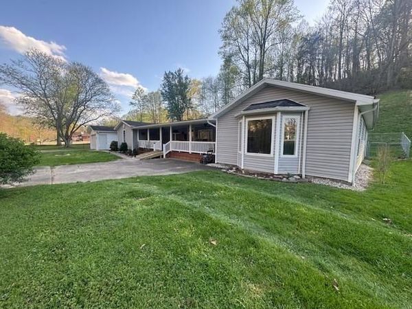 3399 Howells Mill Road, Ona, WV 25545