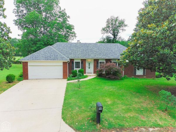 411 Lynne Court, Jonesboro, AR 72405