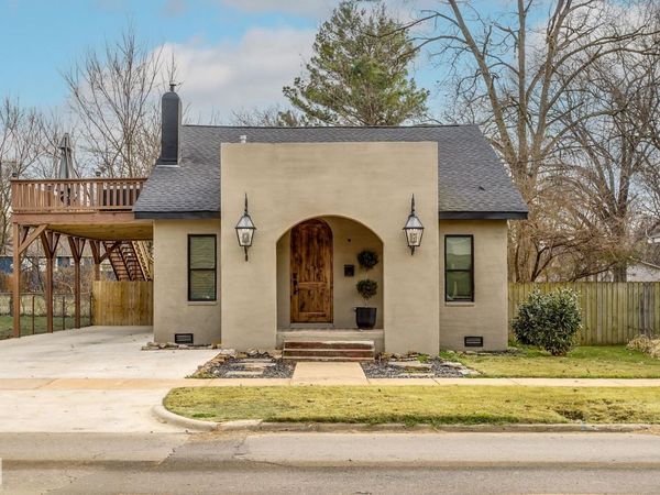 711 W Huntington Avenue, Jonesboro, AR 72401