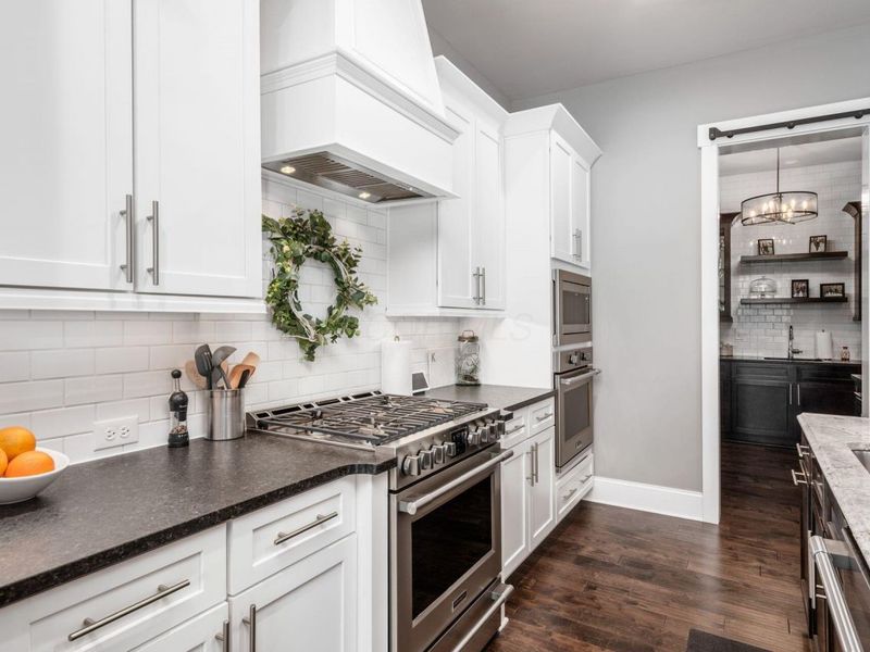 10600 Honeysuckle Way, Plain City, OH 43064 Photo 16