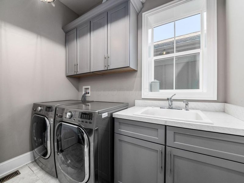 10600 Honeysuckle Way, Plain City, OH 43064 Photo 24