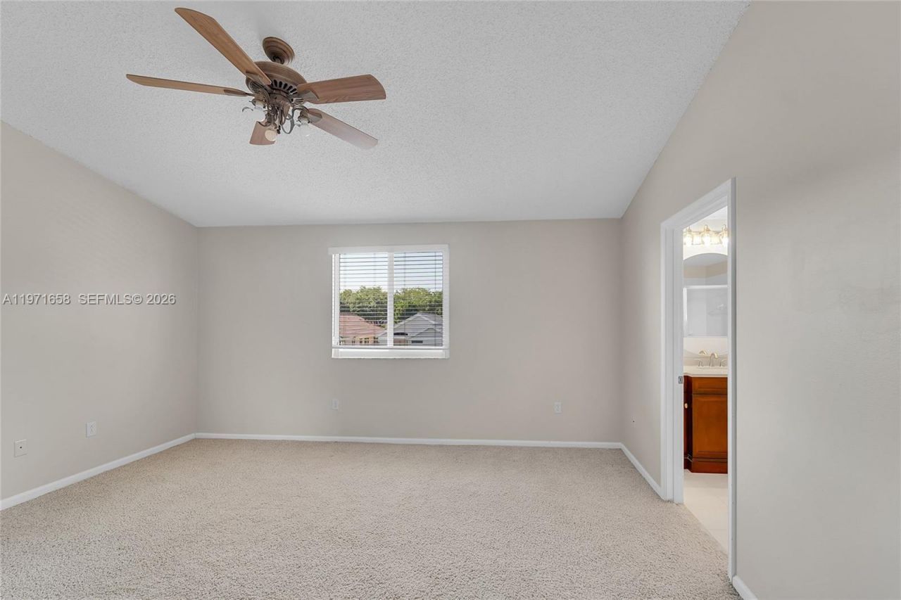 9840 NW 19th Pl, Sunrise, FL 33322 Photo