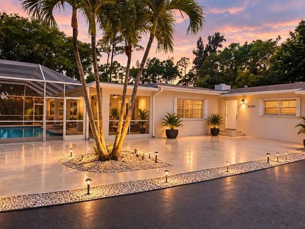 6500 SW 82nd Ave, Miami, FL 33143