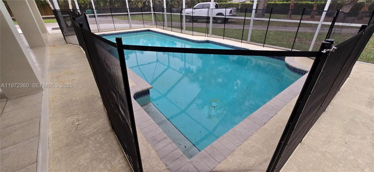 6500 SW 82nd Ave, Miami, FL 33143 Photo