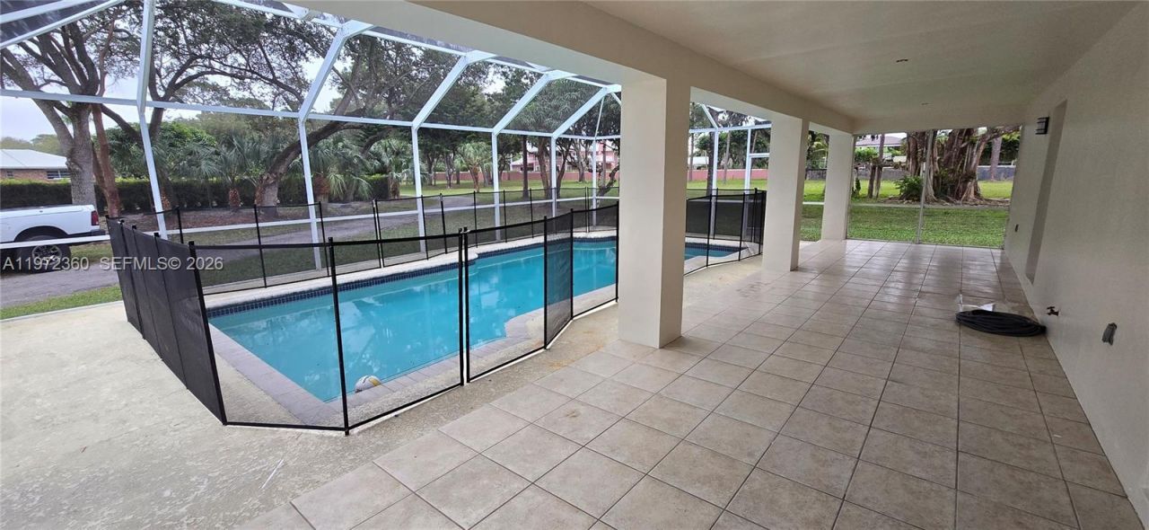 6500 SW 82nd Ave , Miami, FL 33143 Photo