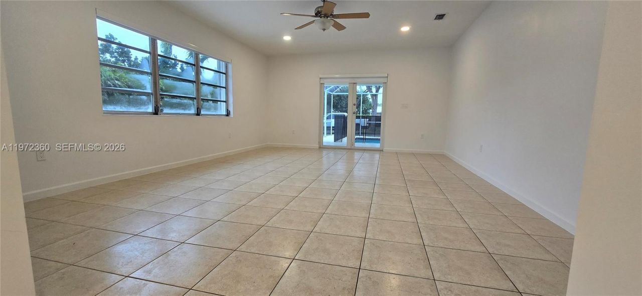 6500 SW 82nd Ave, Miami, FL 33143 Photo