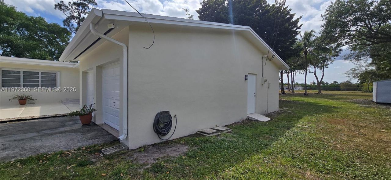 6500 SW 82nd Ave, Miami, FL 33143 Photo