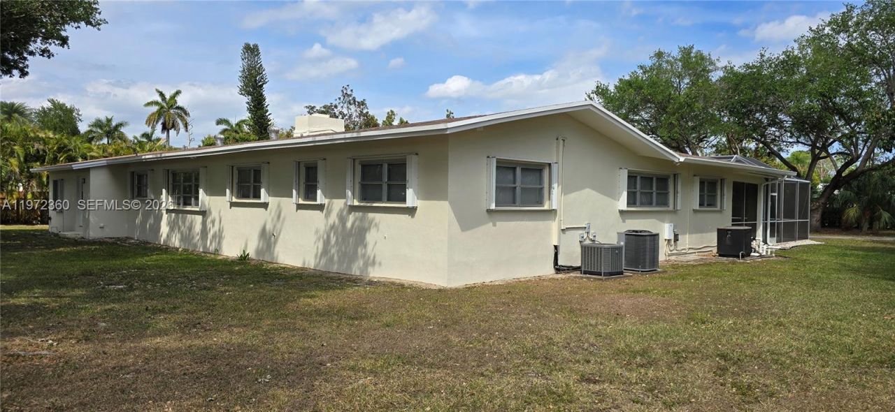 6500 SW 82nd Ave, Miami, FL 33143 Photo