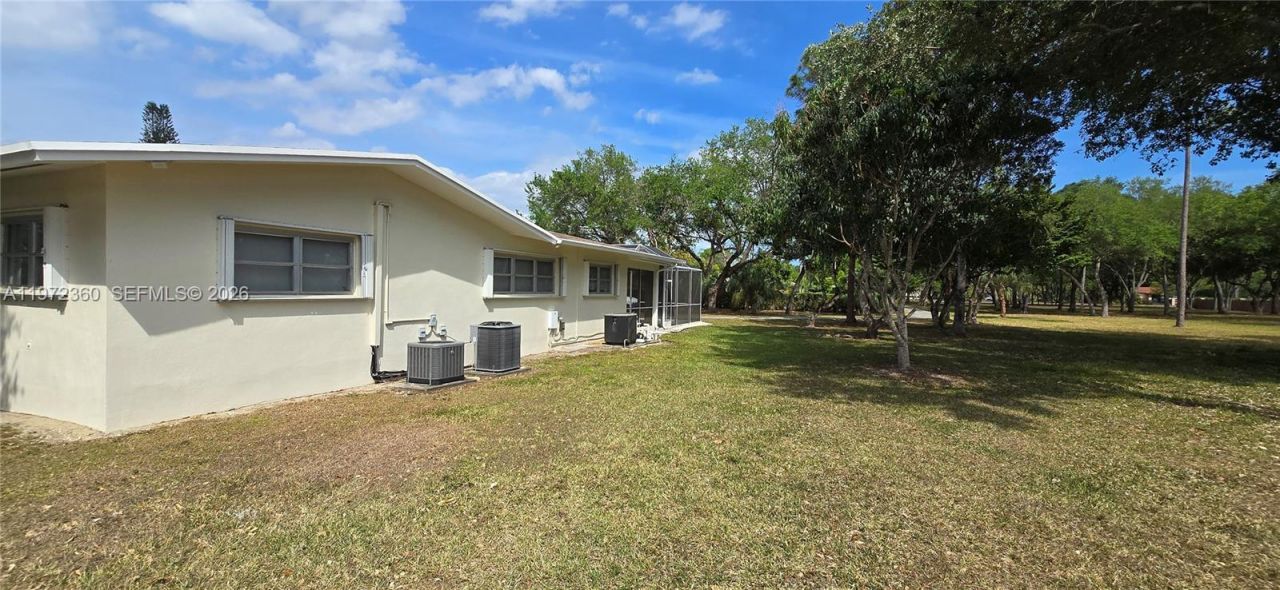 6500 SW 82nd Ave, Miami, FL 33143 Photo