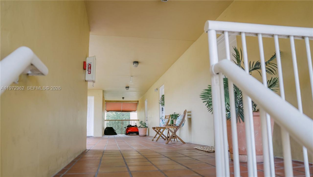 13820 SW 112th St, Unit 204, Miami, FL 33186 Photo