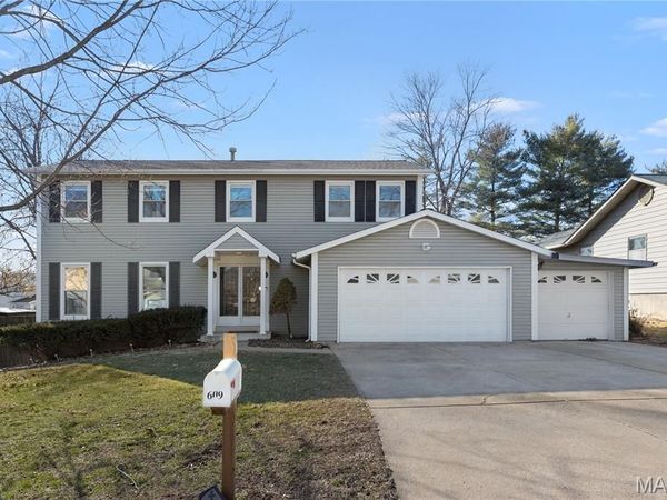 609 Westbridge Drive, St Peters, MO 63376