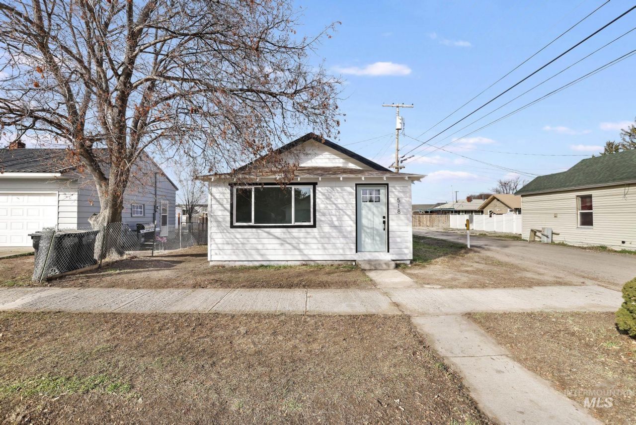 518 E 13th Street, Burley, ID 83318 Main Photo