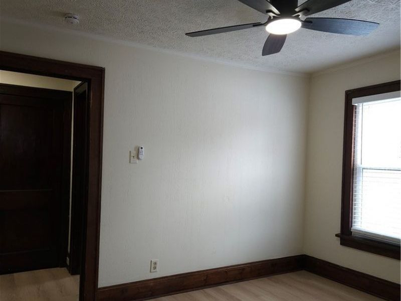 80 E Ido Avenue, Akron, OH 44301 Photo 18