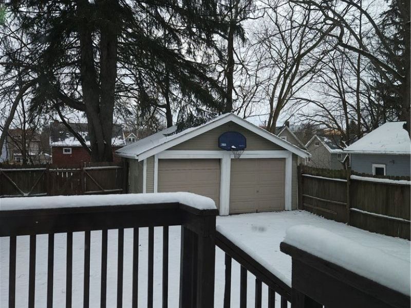 80 E Ido Avenue, Akron, OH 44301 Photo 2