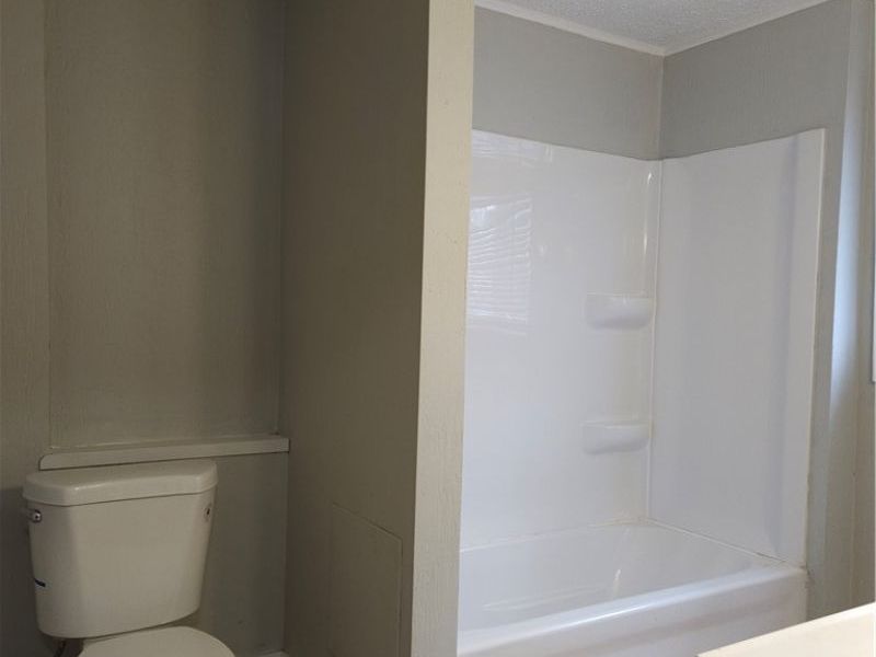 80 E Ido Avenue, Akron, OH 44301 Photo 25