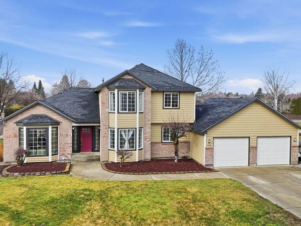 15806 E 23RD Ave, Spokane Valley, WA 99037