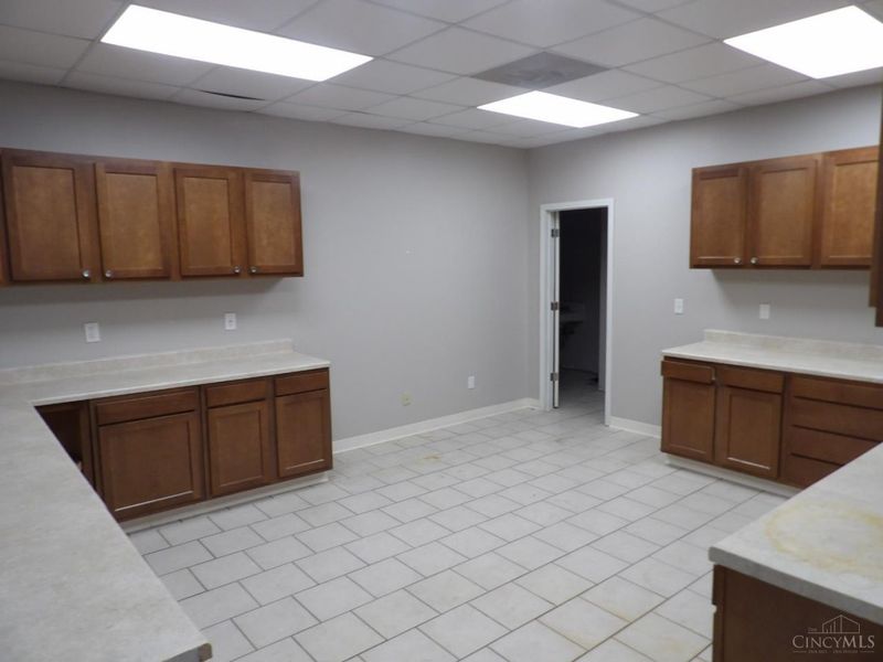 3916 Glenway Avenue, Cincinnati, OH 45205 Photo 24