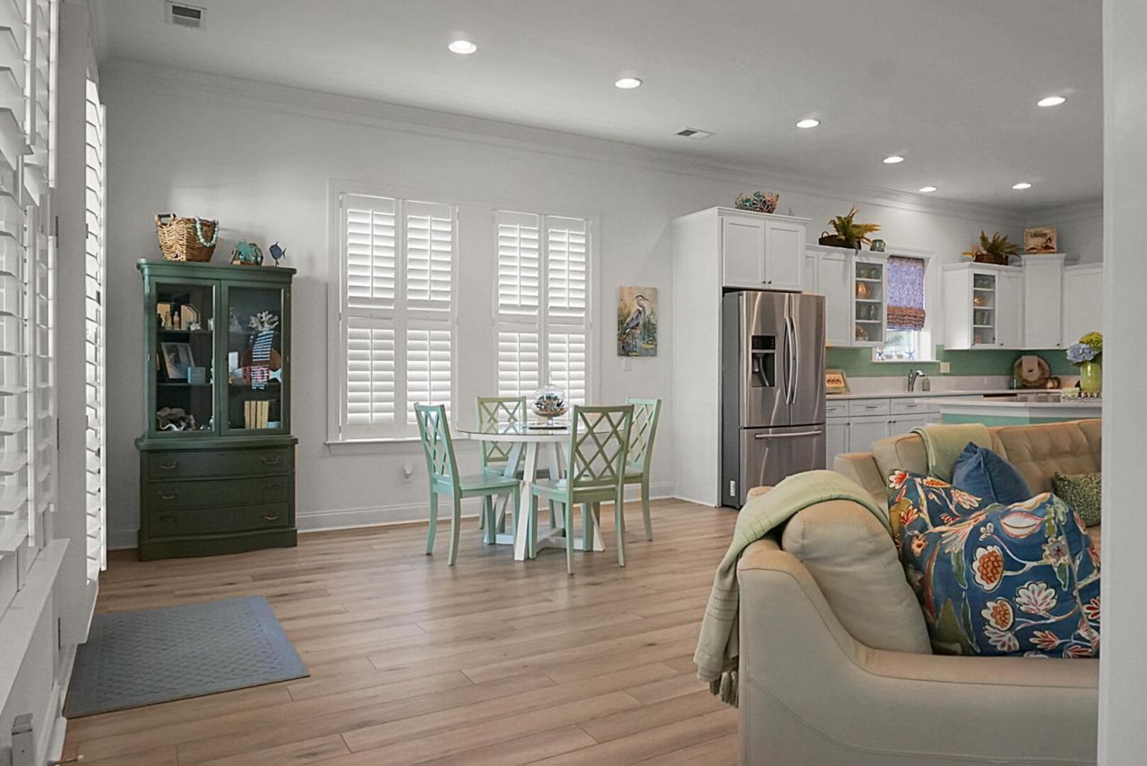 626 Van Buren Drive Photo 38