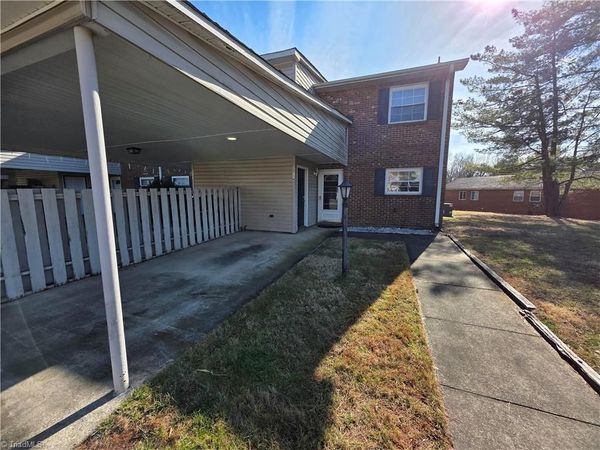 2215 Shadow Valley Road , Unit H, High Point, NC 27265