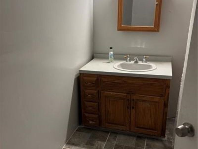 13014 Miles Avenue, Cleveland, OH 44105 Photo 11