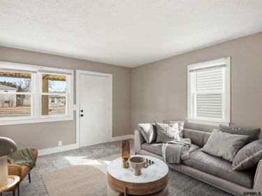 4528 S 61 Street, Omaha, NE 68117