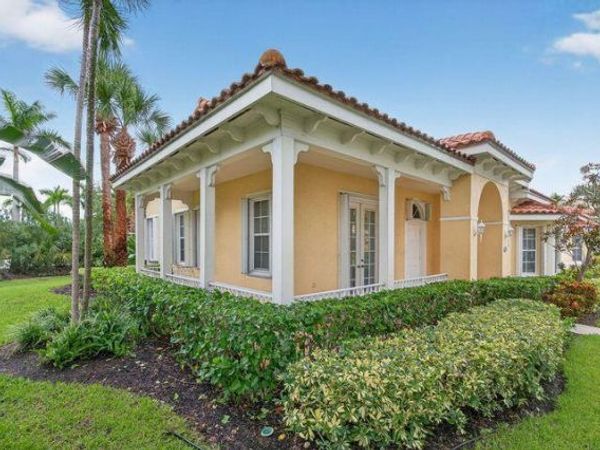 130 Mangrove Bay Way, Jupiter, FL 33477
