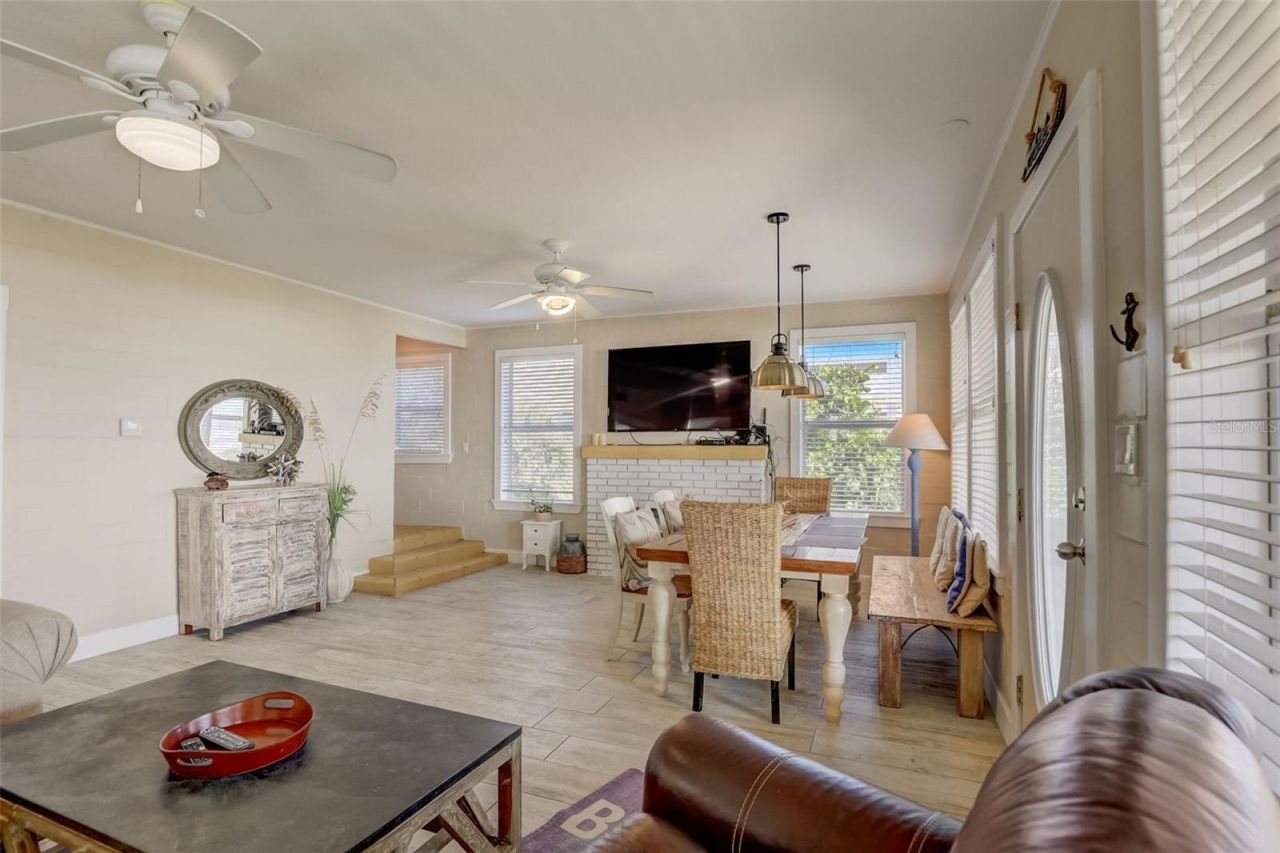 2101 Hill Street, New Smyrna Beach, FL 32169 Photo