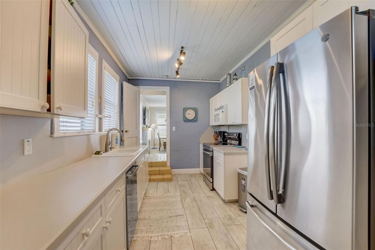 2101 Hill Street, New Smyrna Beach, FL 32169 Photo