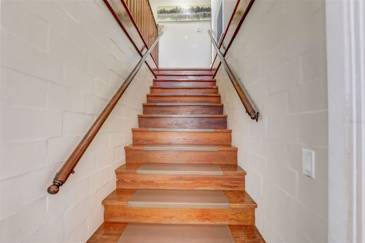 2101 Hill Street, New Smyrna Beach, FL 32169 Photo