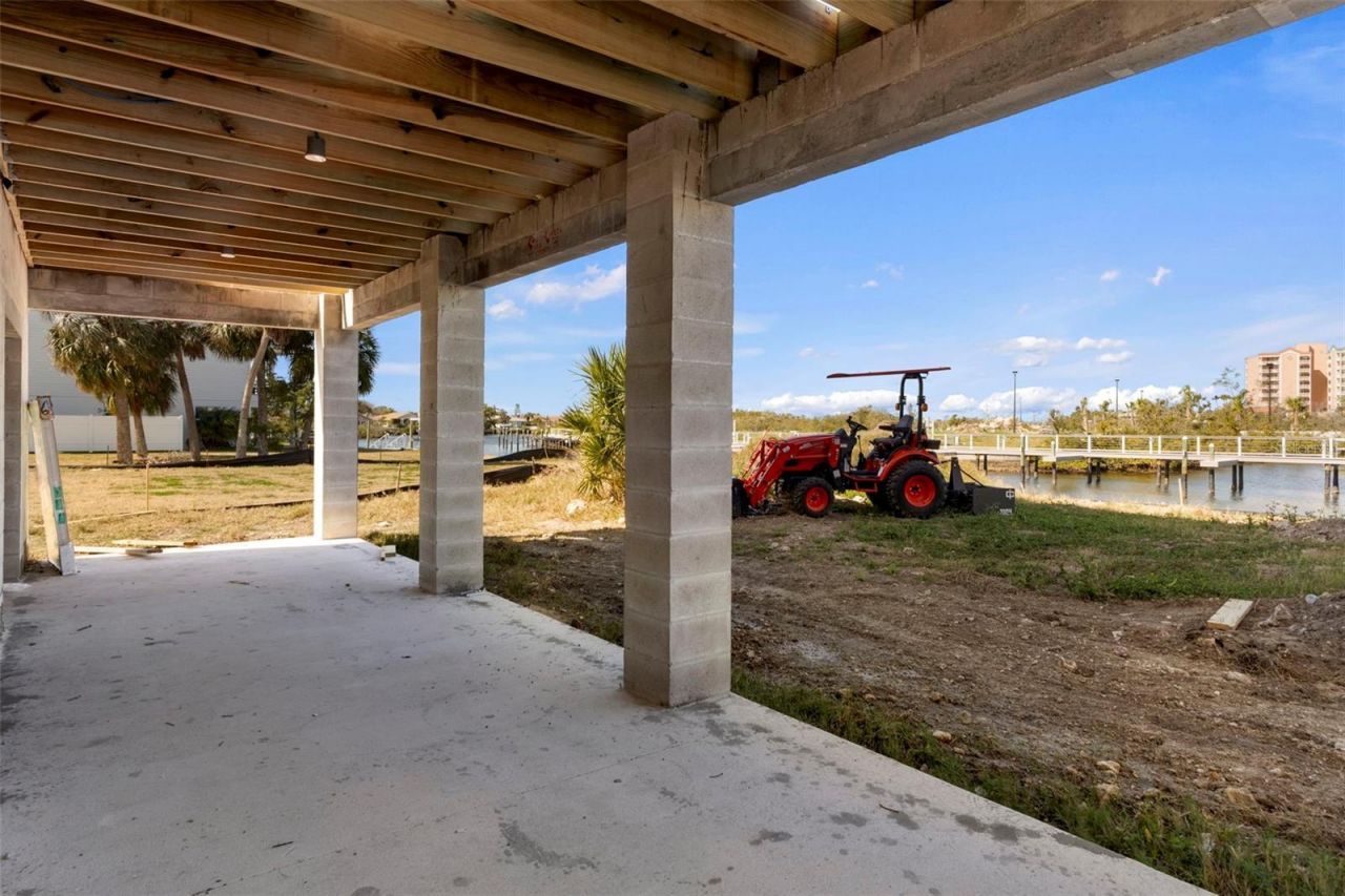 5815 Elisabethan Lane, New Port Richey, FL 34652 Photo