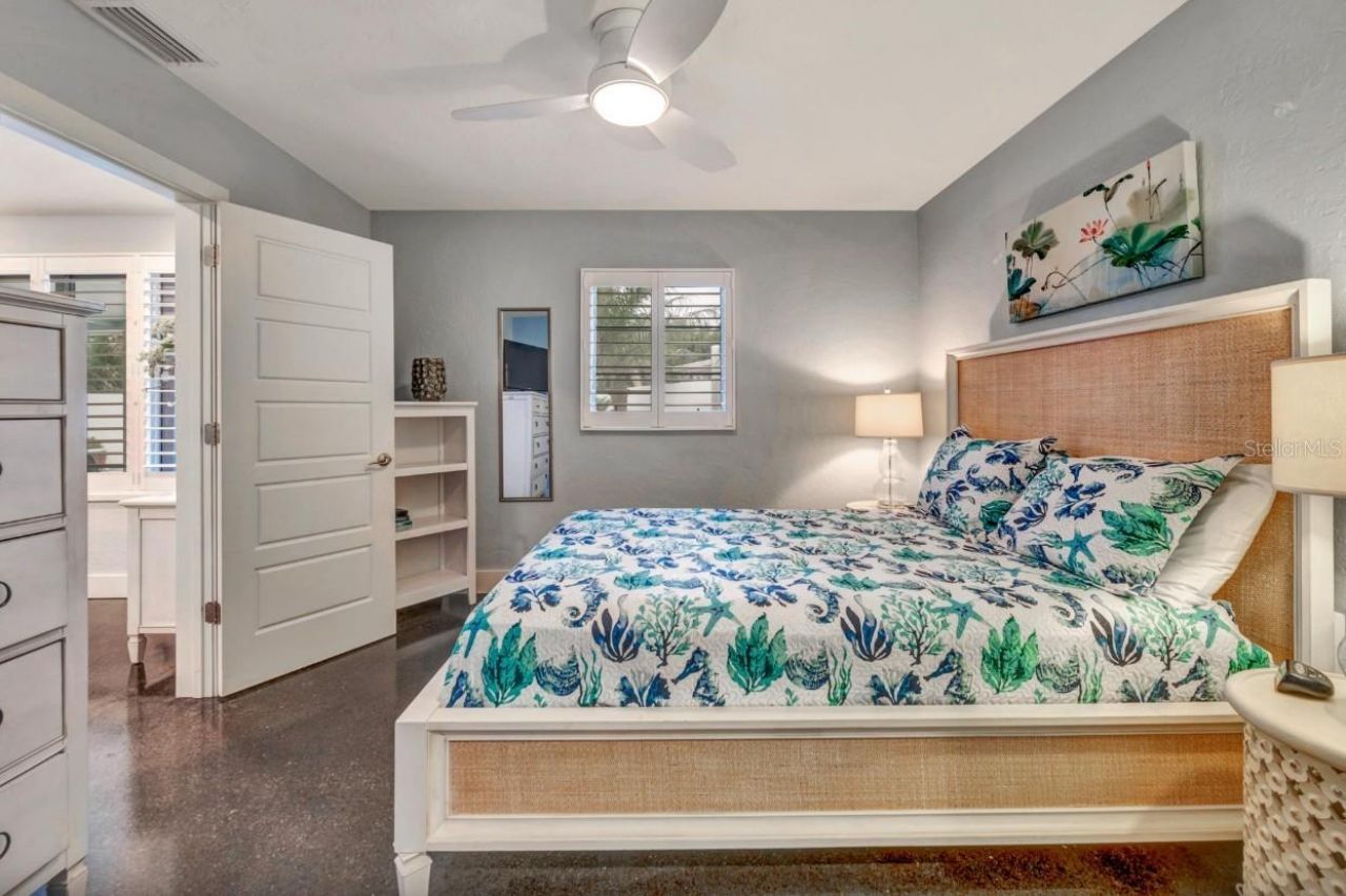 301 Jackson Drive, Sarasota, FL 34236 Photo