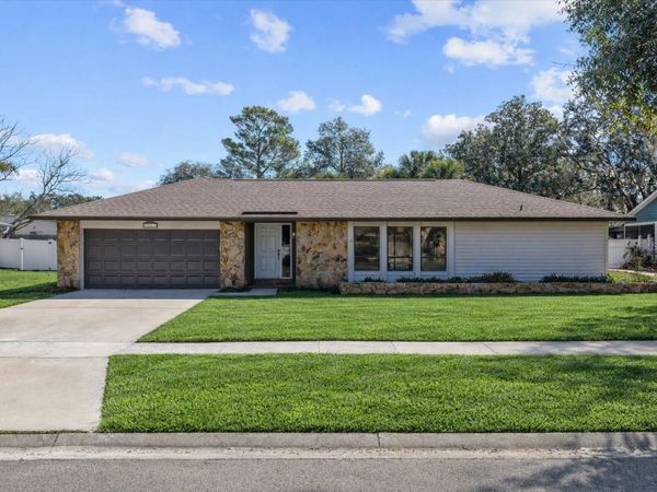 9528 LAKE DOUGLAS PLACE , ORLANDO, FL 32817