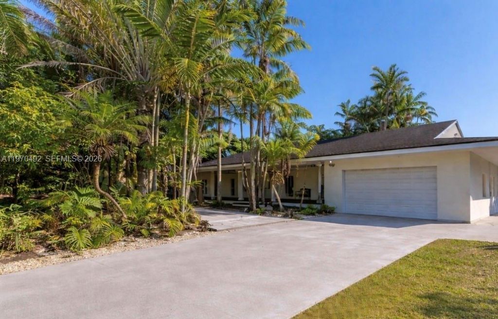 20076 SW 190th St, Miami, FL 33187 Photo