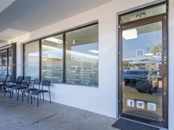 Taft ST, Pembroke Pines, FL 33024