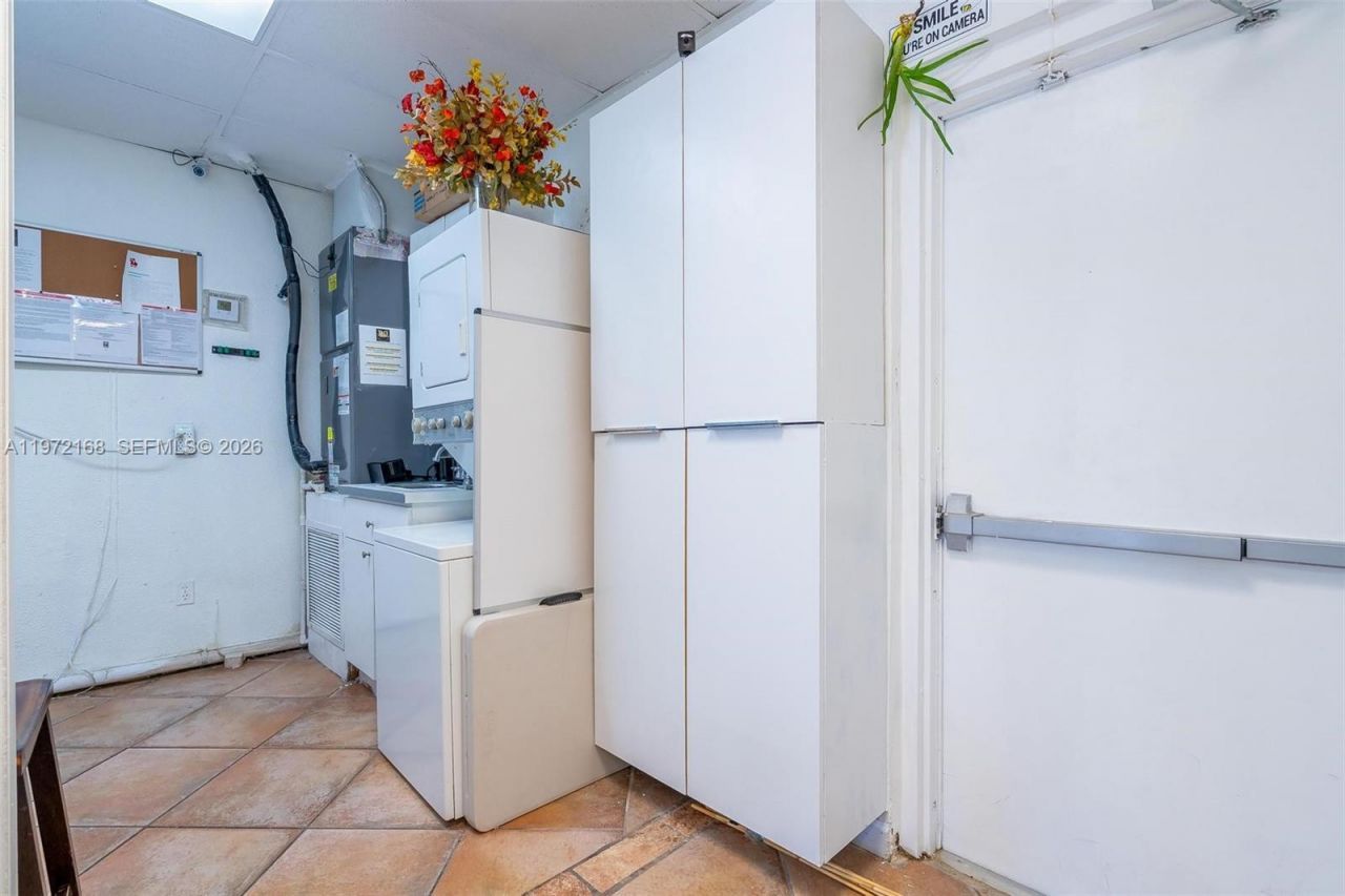 Taft St, Pembroke Pines, FL 33024 Photo