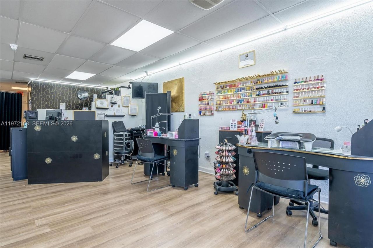 Taft St, Pembroke Pines, FL 33024 Photo