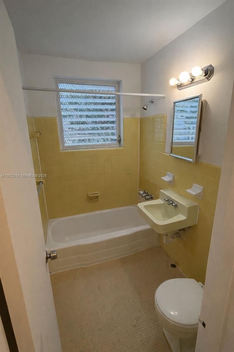 1770 Meridian Ave, Unit 114, Miami Beach, FL 33139 Photo