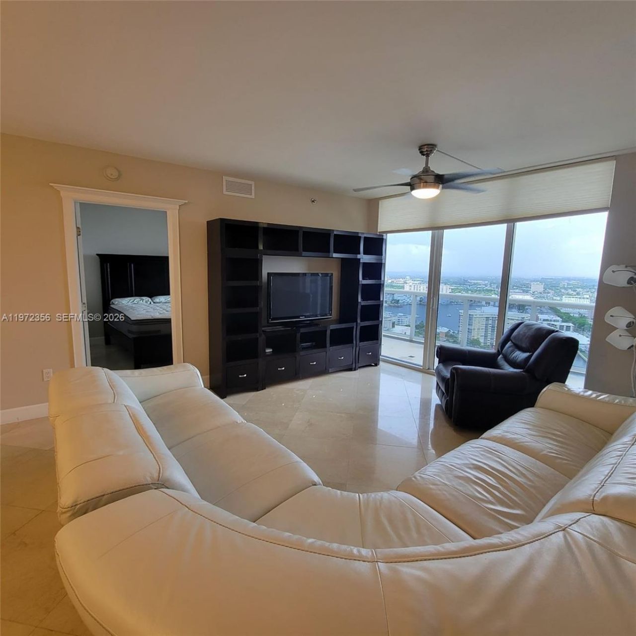 1850 S Ocean Dr, Unit 3007, Hallandale Beach, FL 33009 Photo