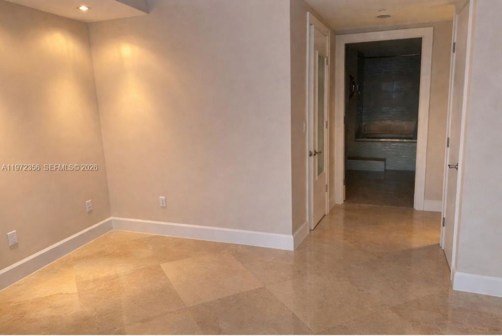 1850 S Ocean Dr, Unit 3007, Hallandale Beach, FL 33009 Photo