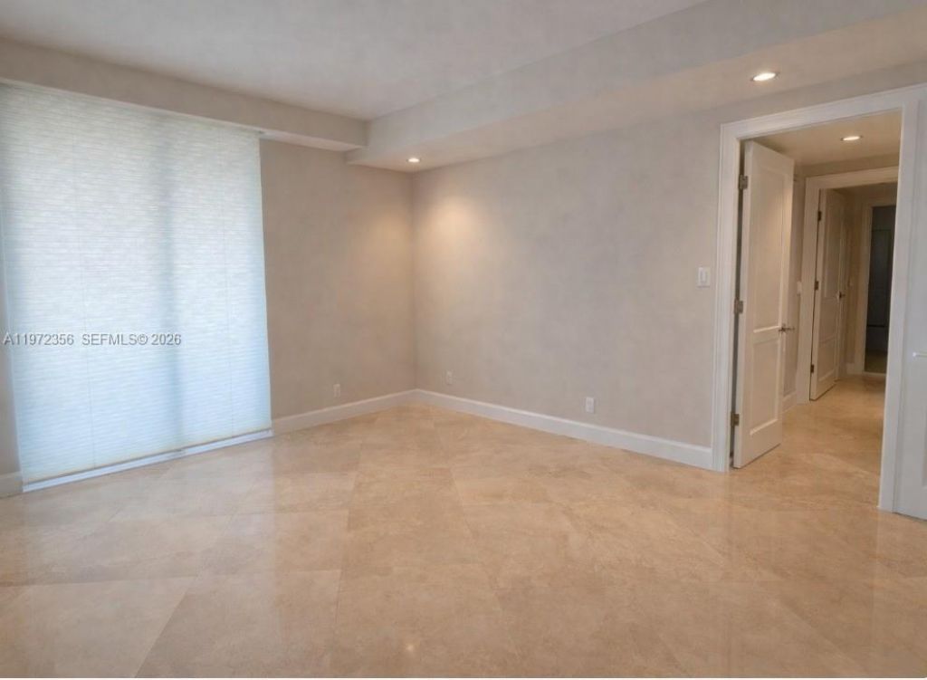 1850 S Ocean Dr, Unit 3007, Hallandale Beach, FL 33009 Photo