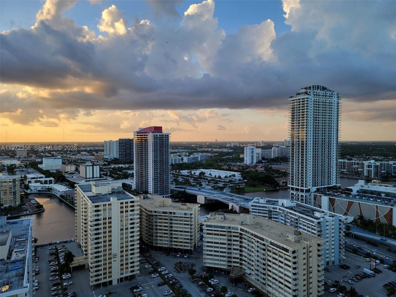 1850 S Ocean Dr, Unit 3007, Hallandale Beach, FL 33009 Photo
