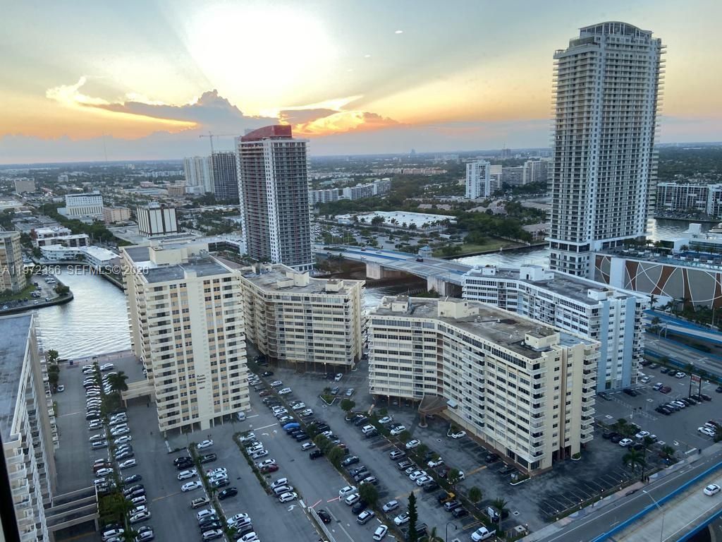 1850 S Ocean Dr, Unit 3007, Hallandale Beach, FL 33009 Photo