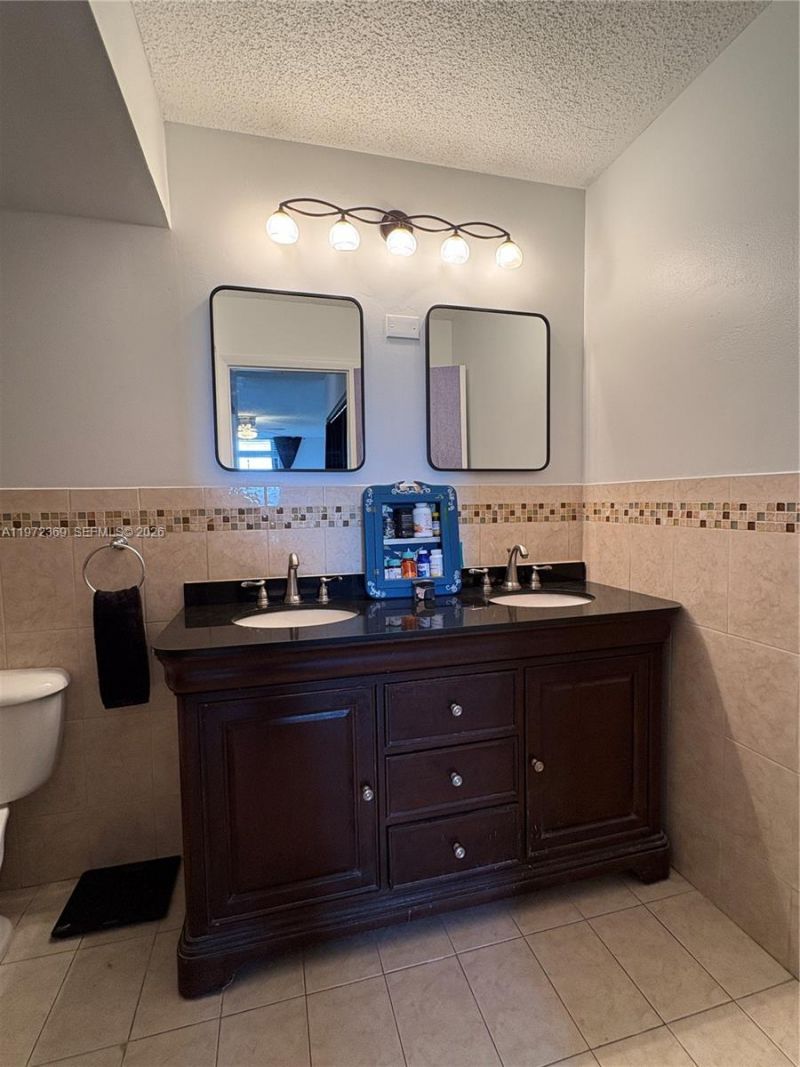 3500 NE 135, Unit 502, North Miami, FL 33181 Photo