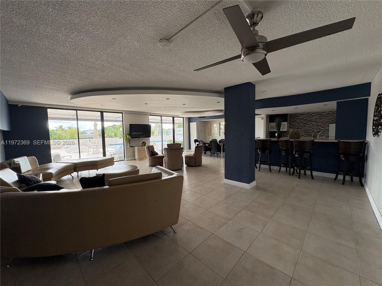 2500 NE 135 , Unit 502, North Miami, FL 33181 Photo