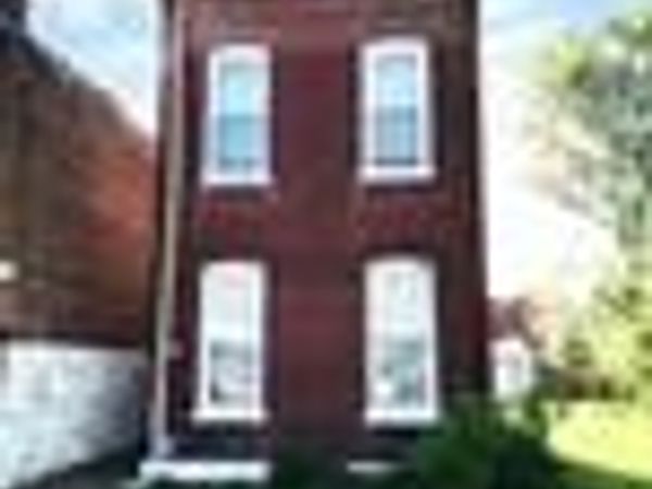 3825 Missouri Avenue, St Louis, MO 63118