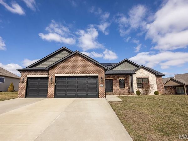 8521 Terracotta Place, O'Fallon, IL 62269