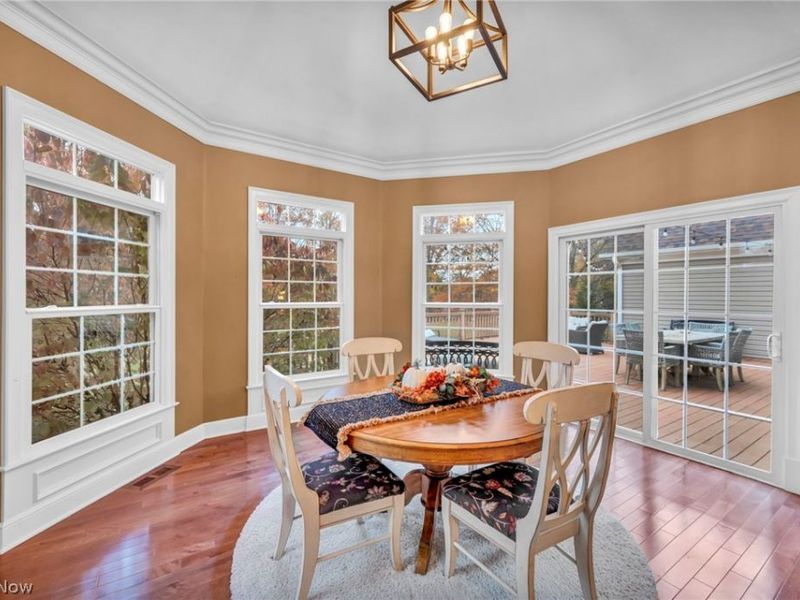 8933 Mountain View Drive, Mentor, OH 44060 Photo 28